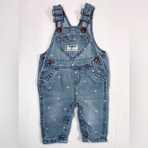 OSHKOSH B’GOSH Baby Girl’s Light Wash Heart Printed Vestbak Overalls Size 3M